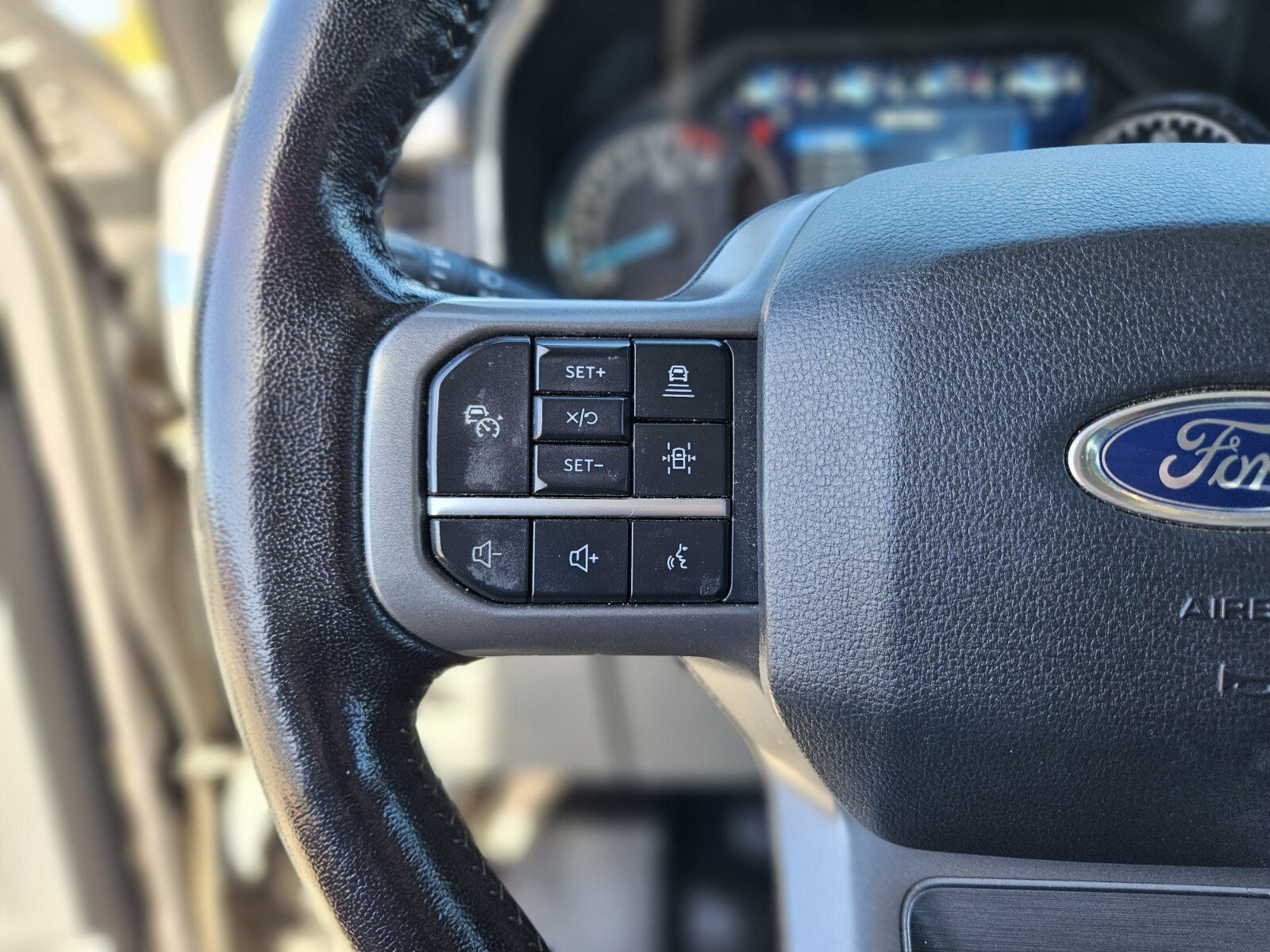 Certified 2022 Ford F150 XLT w/ Equipment Group 302A High image 29