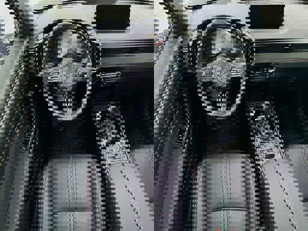 Used 2025 MAZDA CX-50 AWD 2.5 S w/ Premium Plus Pkg image 13