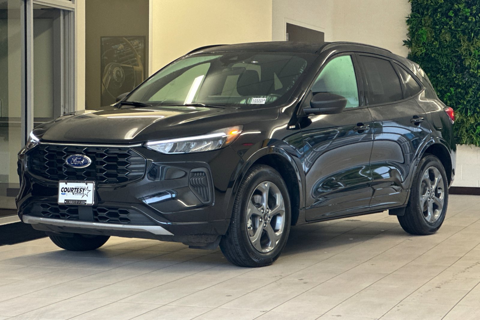 Certified 2023 Ford Escape ST-Line w/ Tech Pack #1 image 8