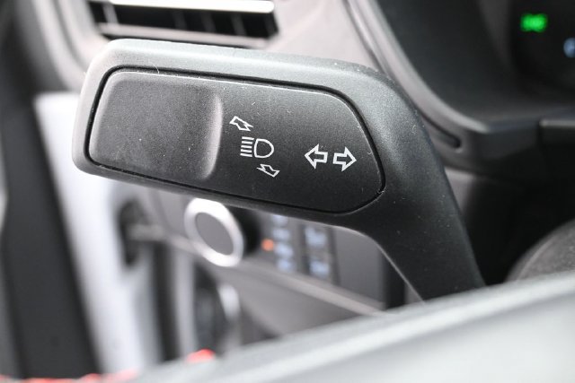 Certified 2025 Ford Escape ST-Line FWD image 17
