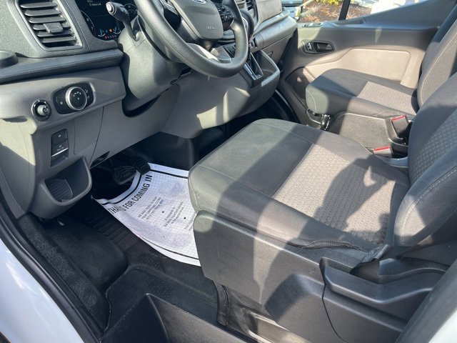 Certified 2024 Ford Transit 250 Low Roof w/ Exterior Upgrade Package image 19