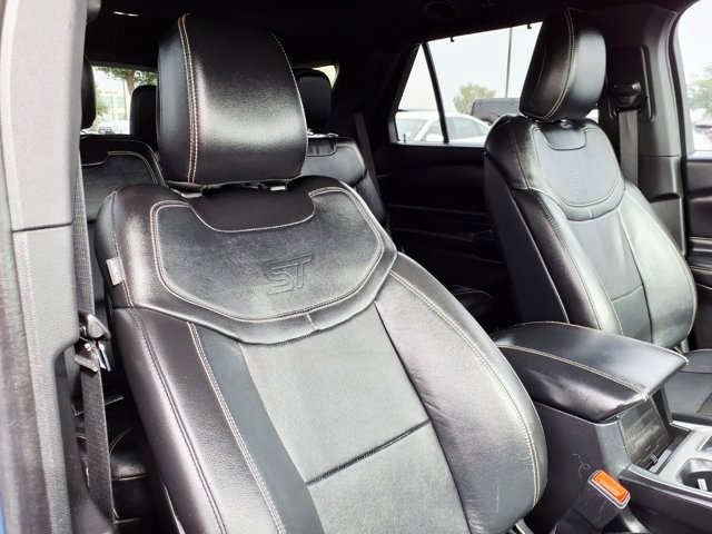 Certified 2020 Ford Explorer ST w/ ST Street Pack image 12