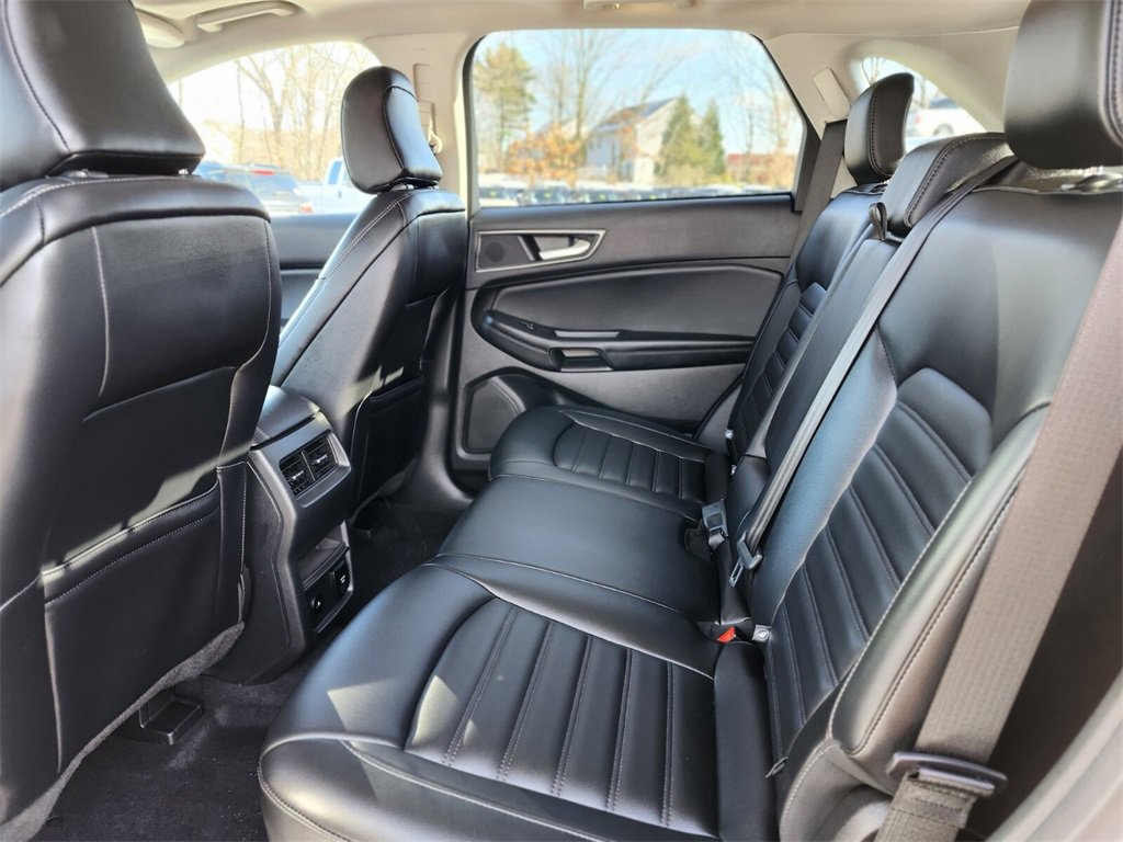 Certified 2022 Ford Edge SEL w/ Convenience Package image 16