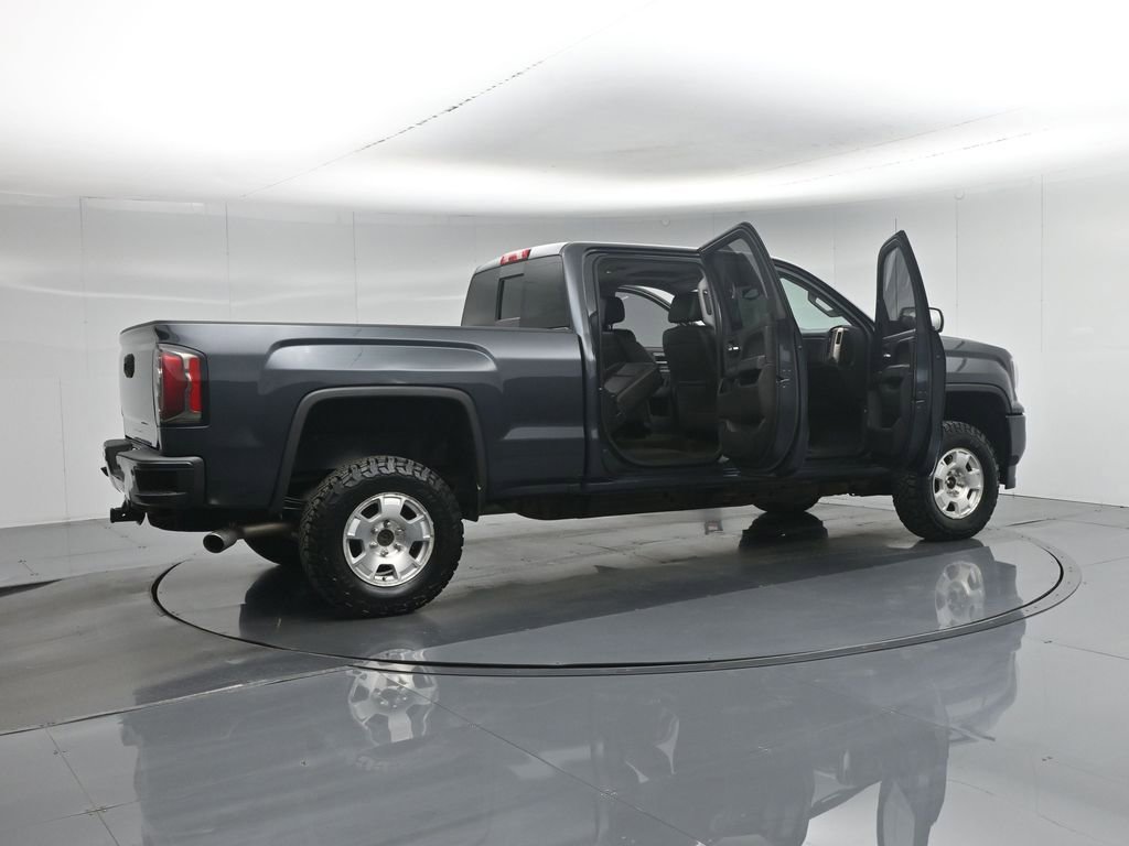 Used 2018 GMC Sierra 1500 Denali AWD/4WD image 33