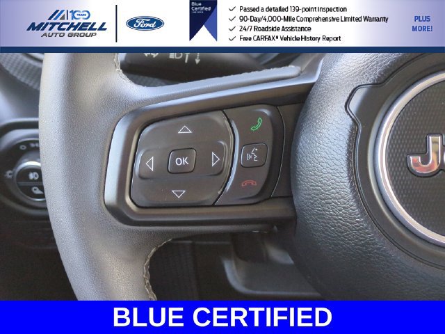 Used 2025 Jeep Gladiator Rubicon w/ Convenience Group AWD/4WD image 16
