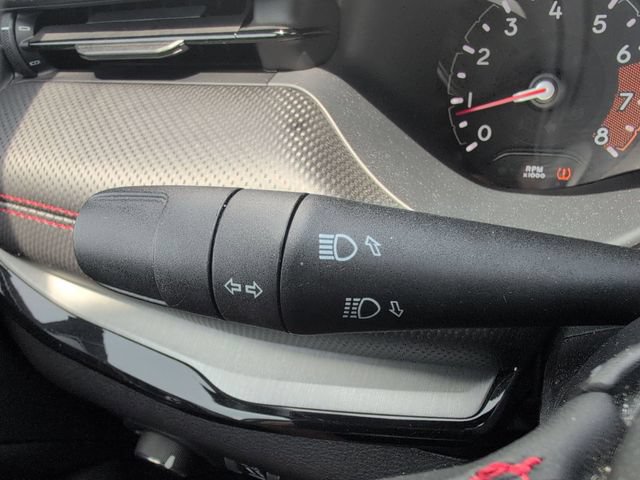 Used 2025 Jeep Compass Trailhawk AWD/4WD image 24