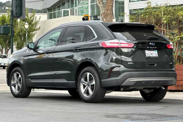 Certified 2023 Ford Edge SEL w/ Convenience Package AWD/4WD image 6