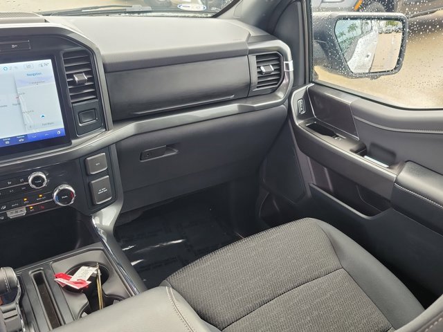 Certified 2022 Ford F150 XLT w/ Equipment Group 302A High image 21