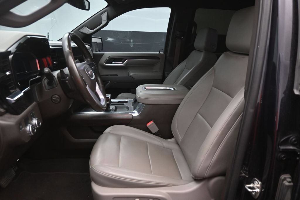 Used 2022 GMC Sierra 1500 SLT RWD image 18
