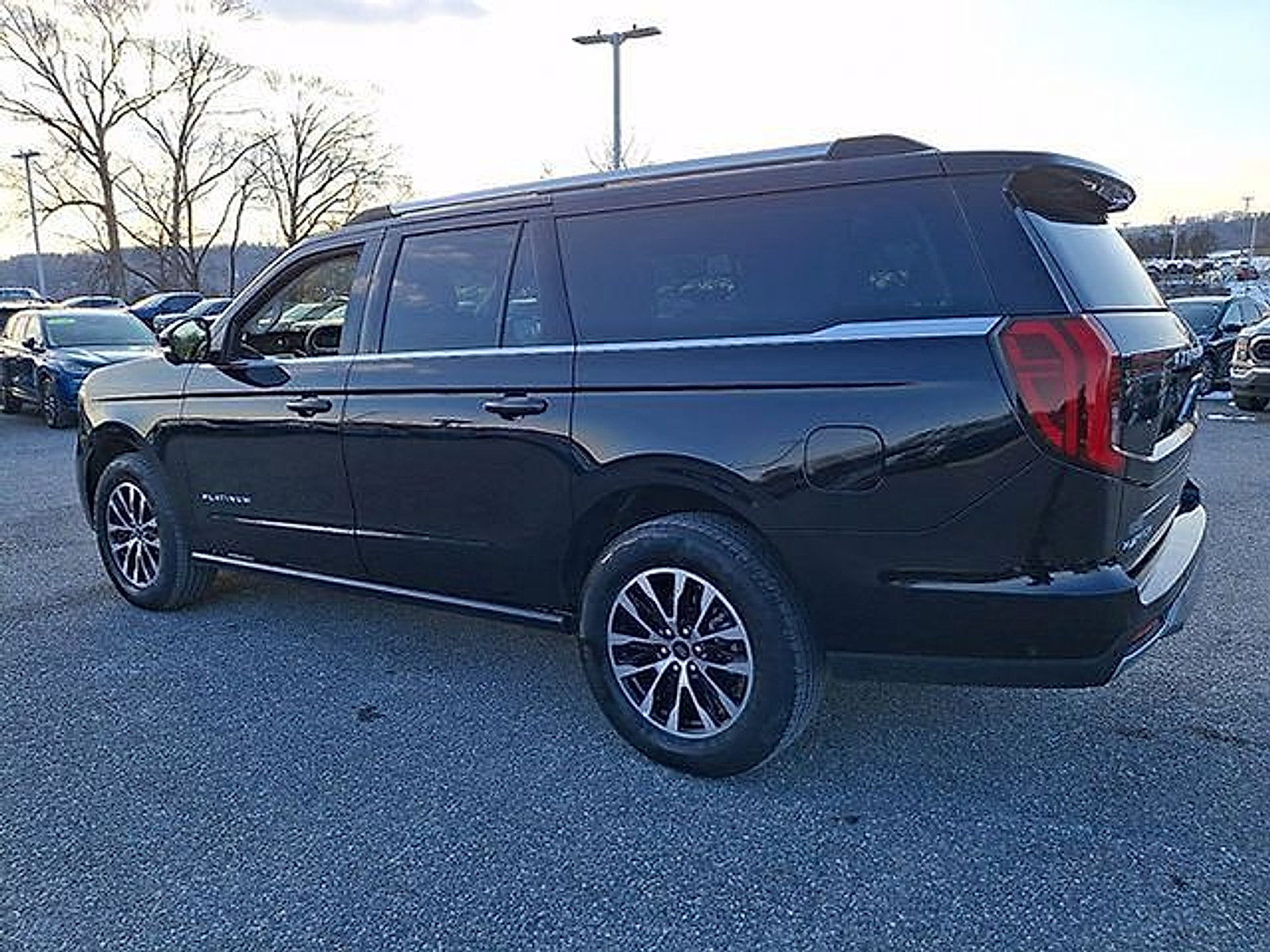 Certified 2025 Ford Expedition Max Platinum AWD/4WD image 7