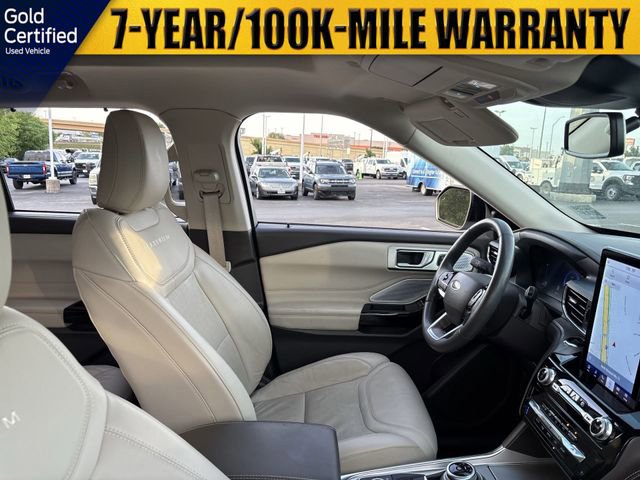 Certified 2023 Ford Explorer Platinum w/ Technology Package AWD/4WD image 18