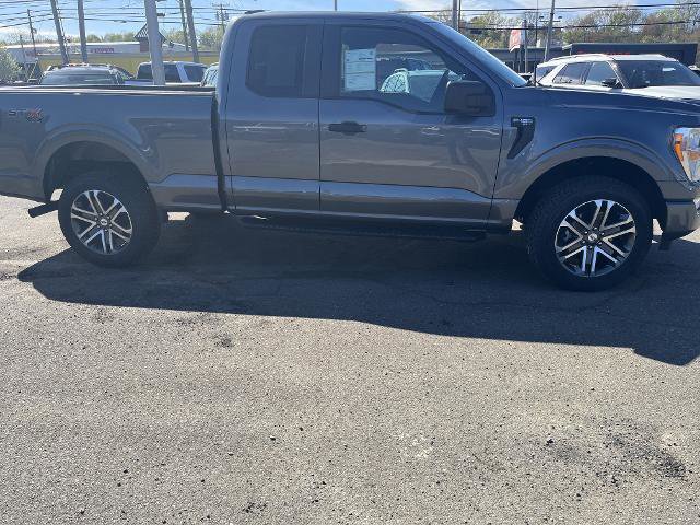 Certified 2022 Ford F150 XL w/ STX Appearance Package AWD/4WD image 3