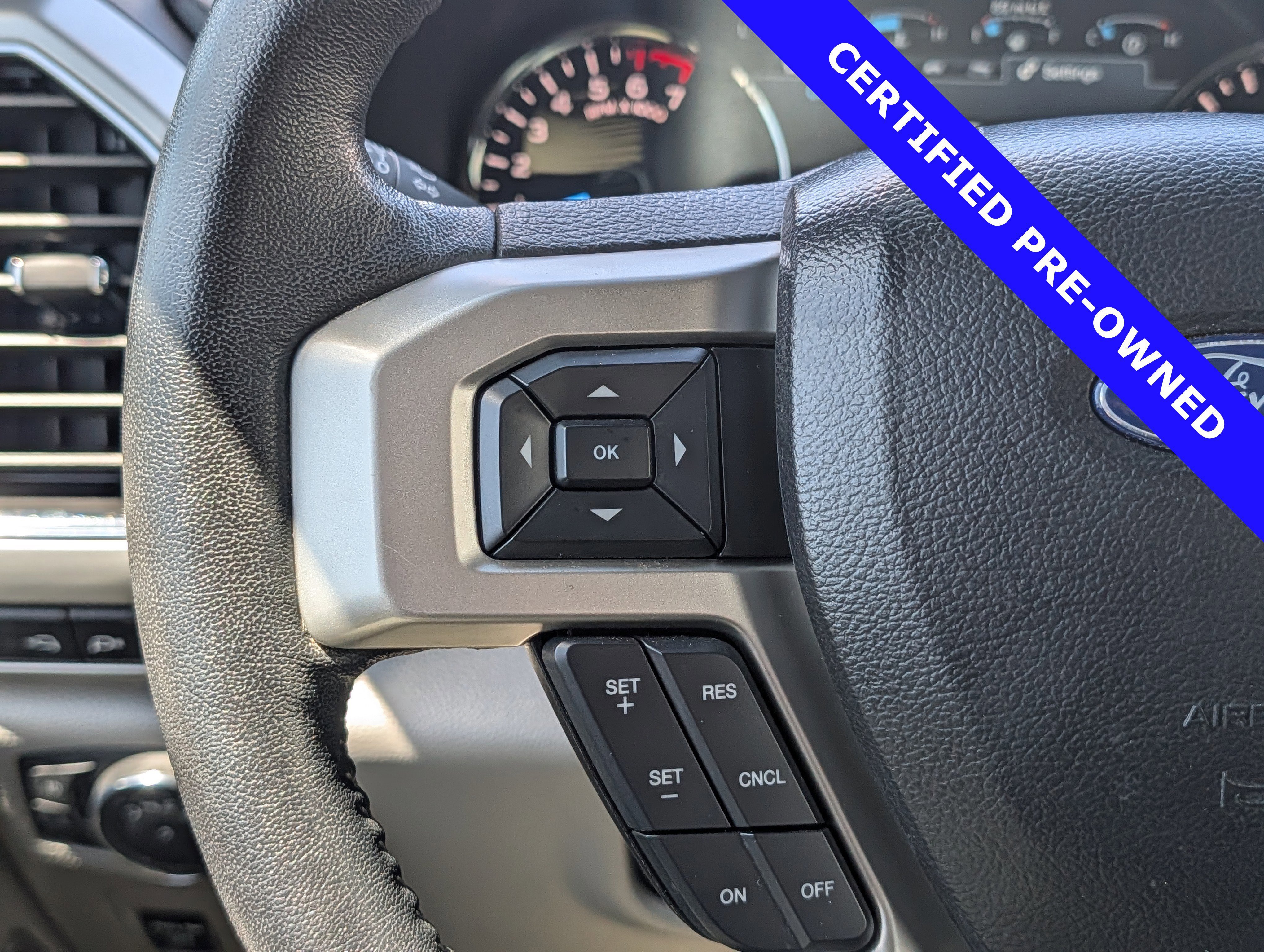 Certified 2020 Ford F150 Lariat w/ Equipment Group 502A Luxury RWD image 27