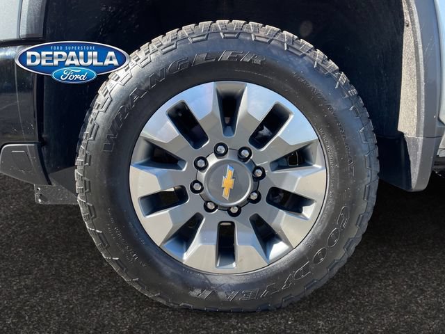 Used 2024 Chevrolet Silverado 2500 Custom w/ Custom Value Package AWD/4WD image 18