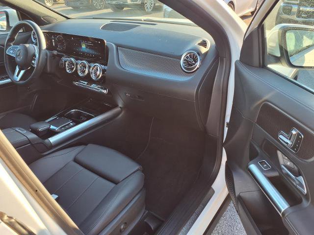 Used 2023 Mercedes-Benz GLA 250 w/ Premium Package image 24