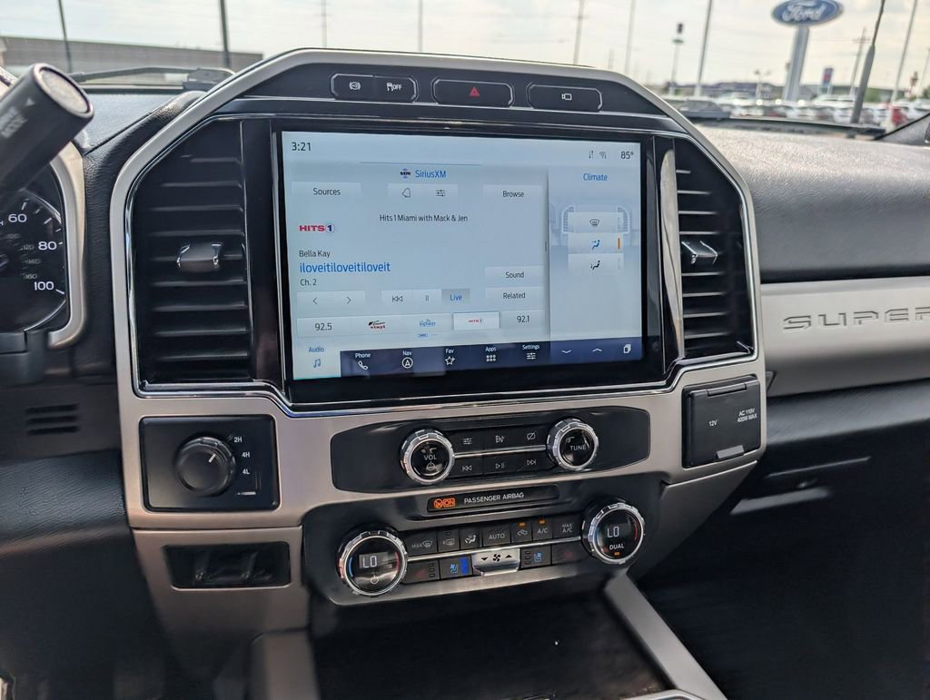Certified 2022 Ford F350 Lariat w/ Lariat Value Package AWD/4WD image 14