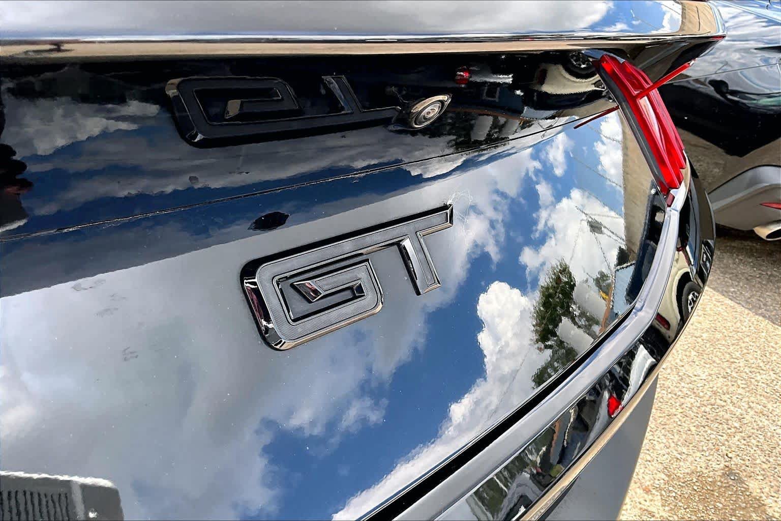 Certified 2025 Ford Mustang GT Premium RWD image 31