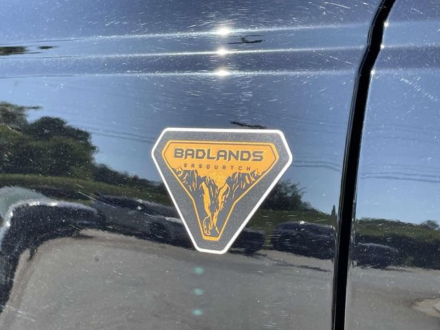 Certified 2022 Ford Bronco Badlands AWD/4WD image 10