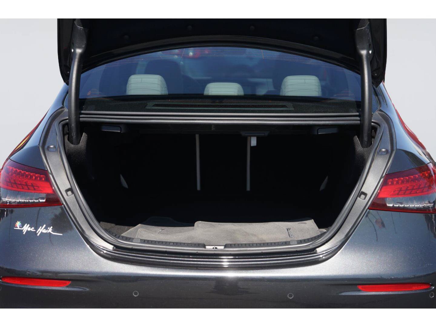 Used 2021 Mercedes-Benz E 350 Sedan image 32