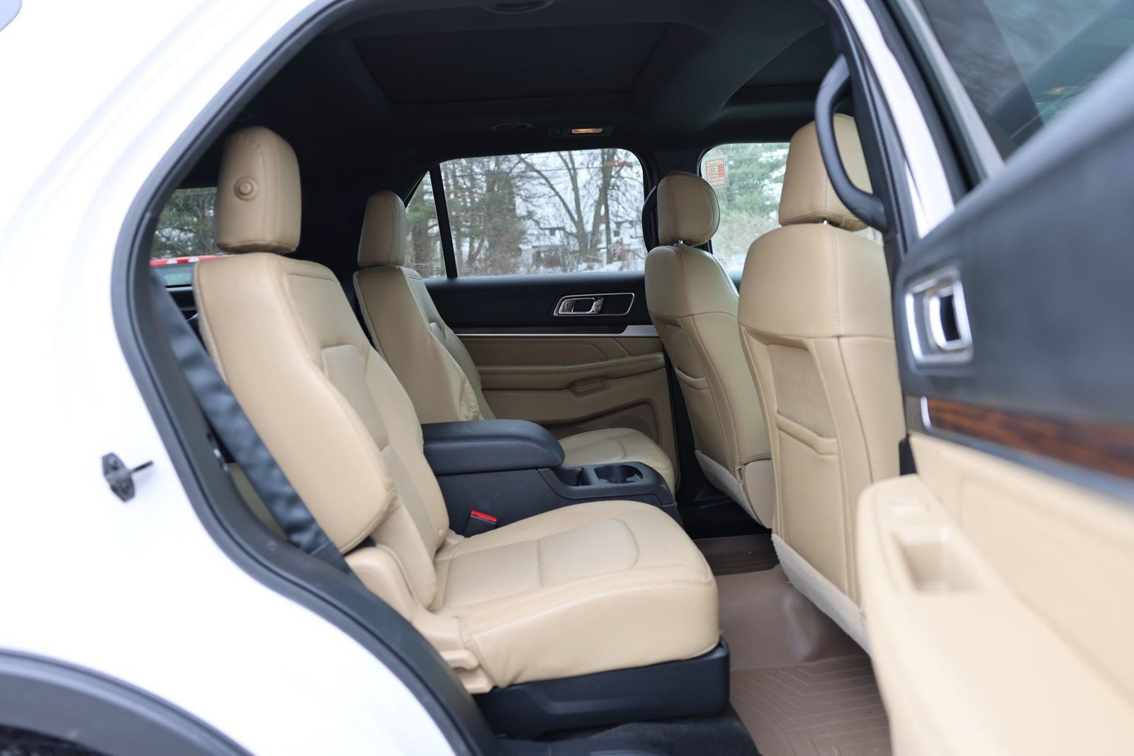 Certified 2017 Ford Explorer Limited w/ Equipment Group 301A image 12