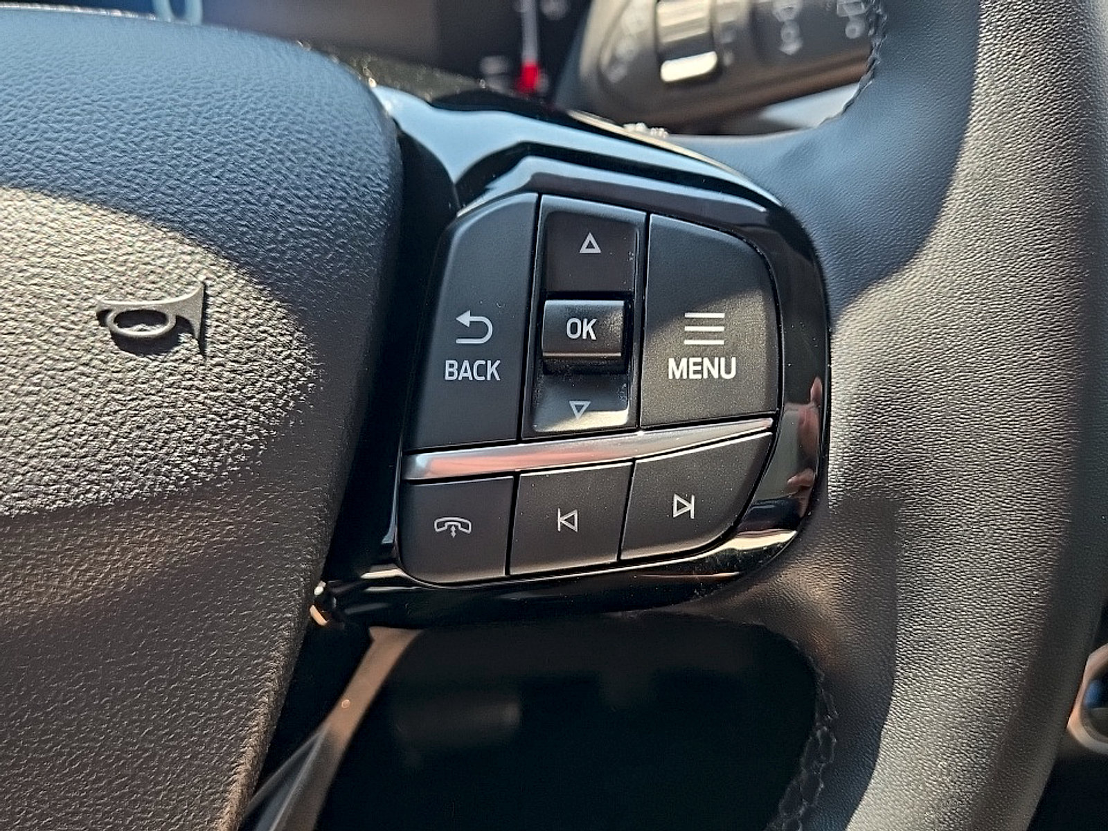 Certified 2024 Ford Escape Active AWD/4WD image 14
