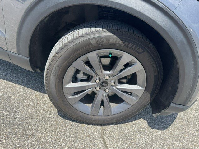 Certified 2023 Ford Explorer XLT w/ Equipment Group 202A AWD/4WD image 36