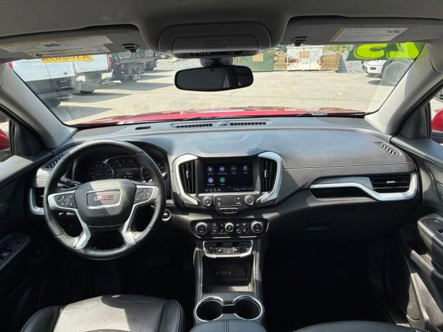 Used 2023 GMC Terrain SLT AWD/4WD image 17
