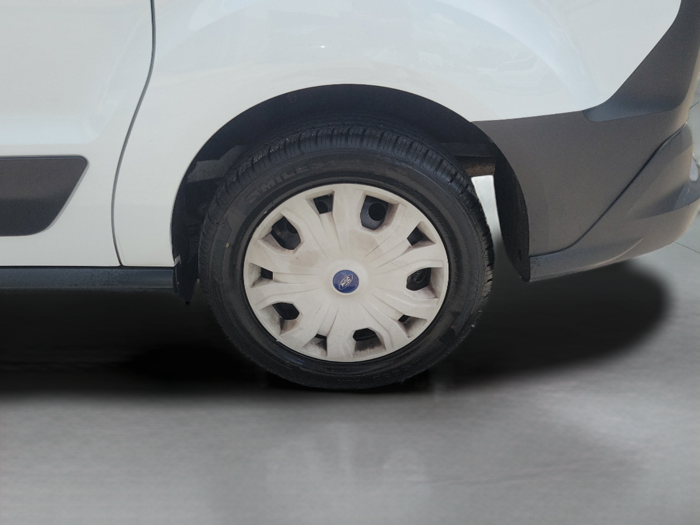 Certified 2019 Ford Transit Connect XL FWD image 5