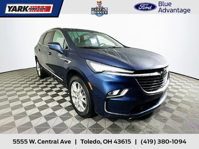 Used 2023 Buick Enclave Essence w/ Experience Buick Package image 7