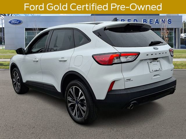 Certified 2022 Ford Escape SE w/ SE Sport Appearance Package image 2