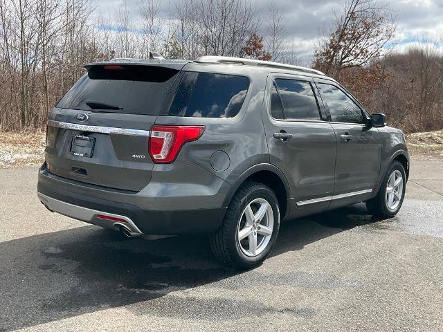 Certified 2017 Ford Explorer XLT w/ Equipment Group 202A AWD/4WD image 27