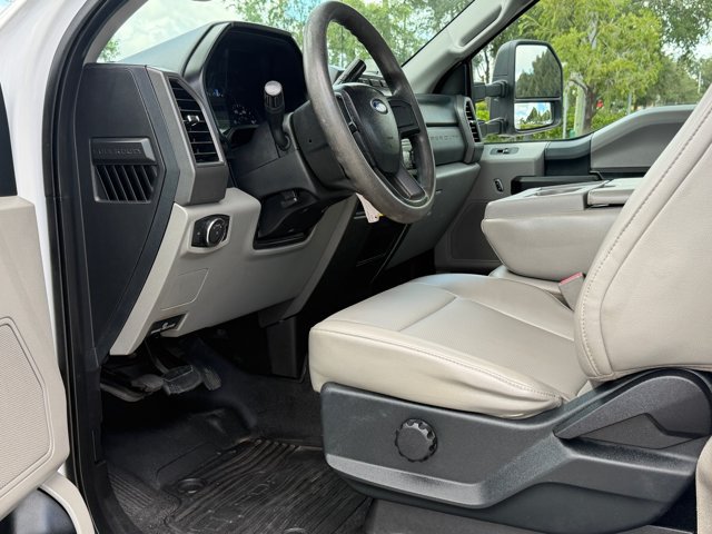 Certified 2017 Ford F250 XL w/ Power Equipment Group RWD image 16