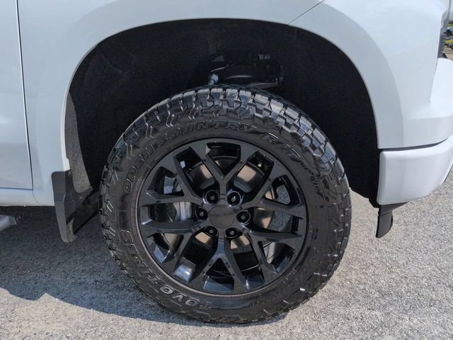 Used 2025 Chevrolet Silverado 1500 RST AWD/4WD image 12