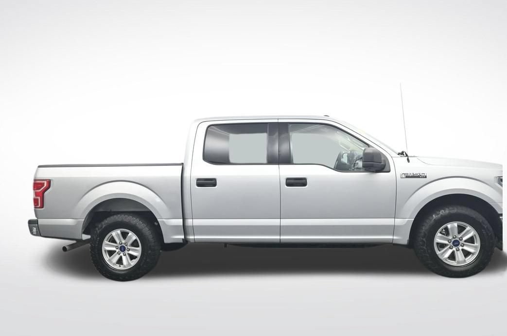 Certified 2018 Ford F150 XLT RWD image 4