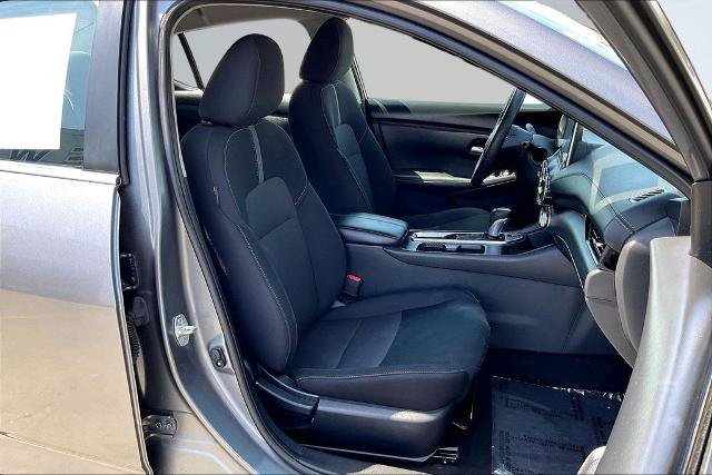 Used 2024 Nissan Sentra SV FWD image 7