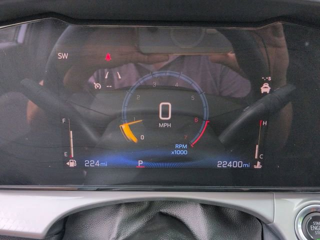 Used 2025 Chevrolet Trax LT w/ LT Convenience Package image 33