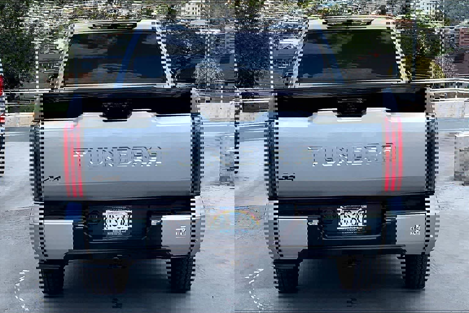 Used 2024 Toyota Tundra Platinum image 2