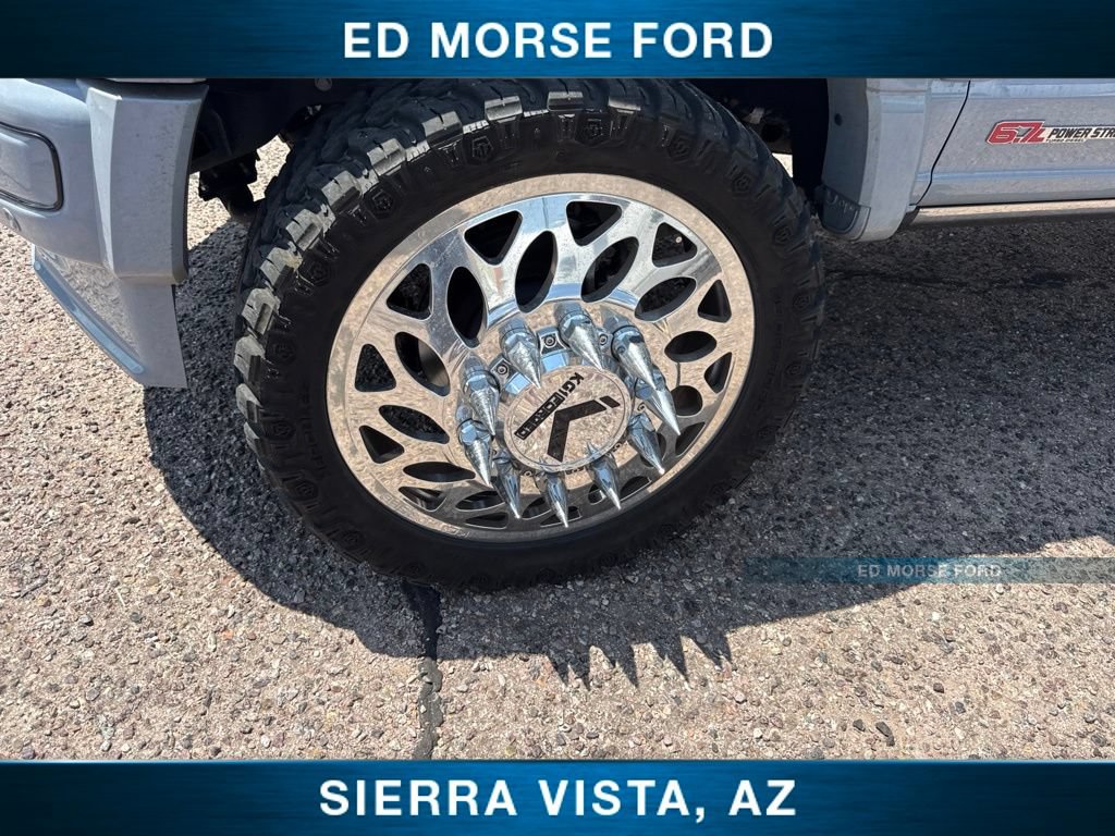 Certified 2026 Ford F450 Platinum w/ FX4 Off-Road Package AWD/4WD image 2