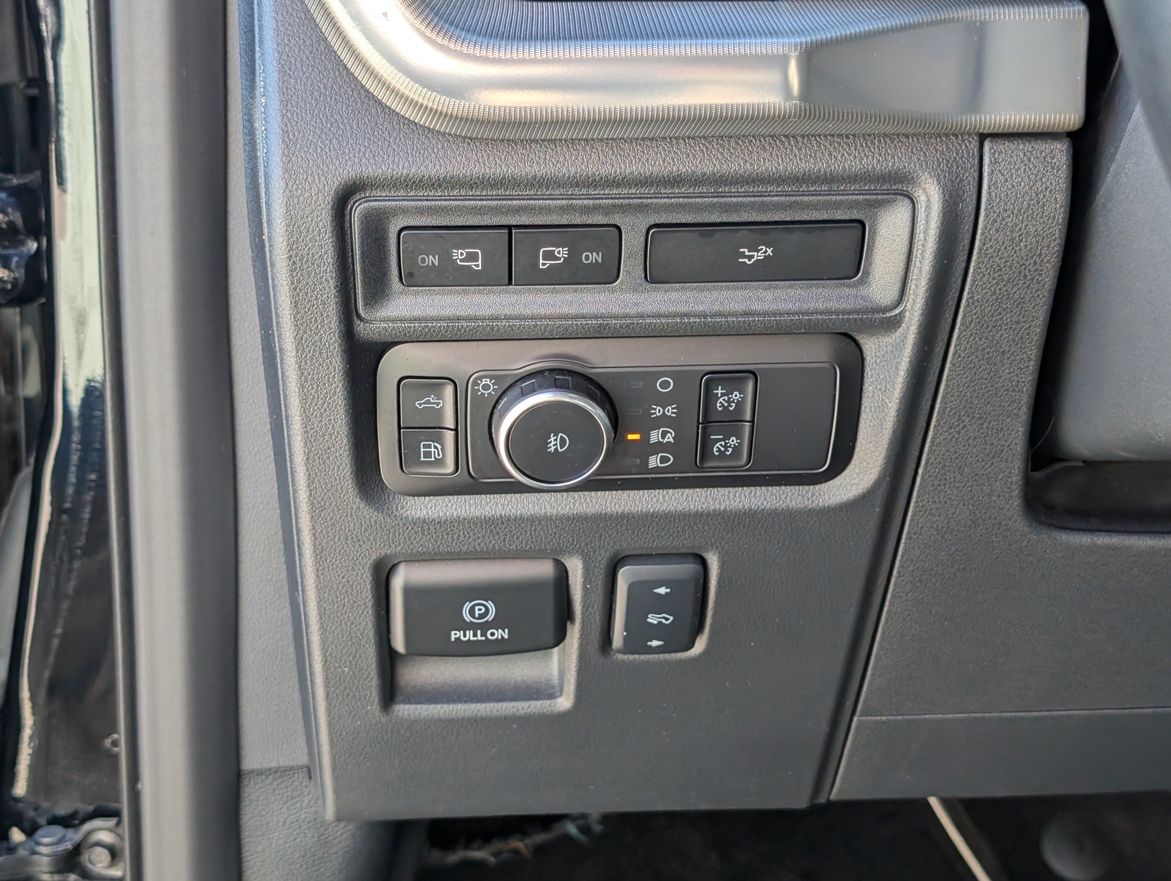 Certified 2024 Ford F150 Lariat AWD/4WD image 21