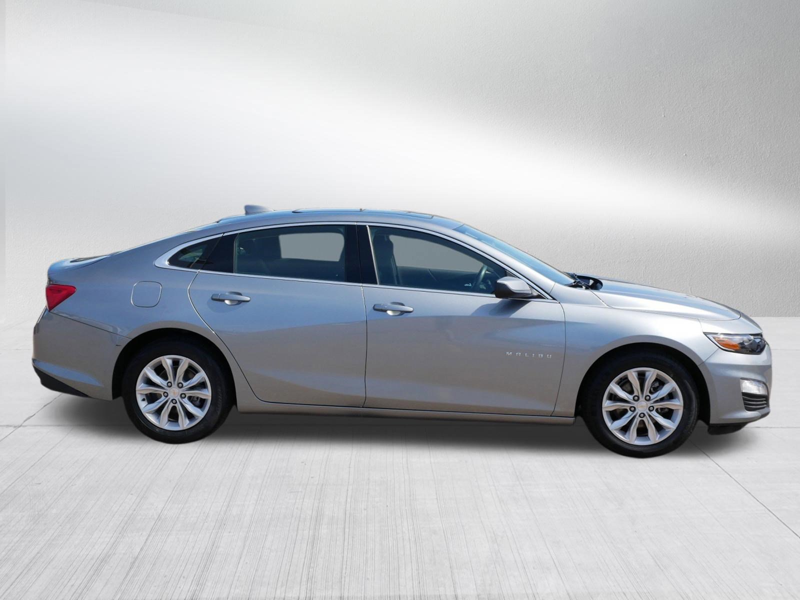 Used 2024 Chevrolet Malibu LT FWD image 8