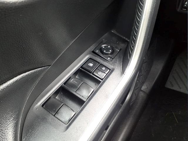 Used 2021 Toyota RAV4 LE AWD/4WD image 20