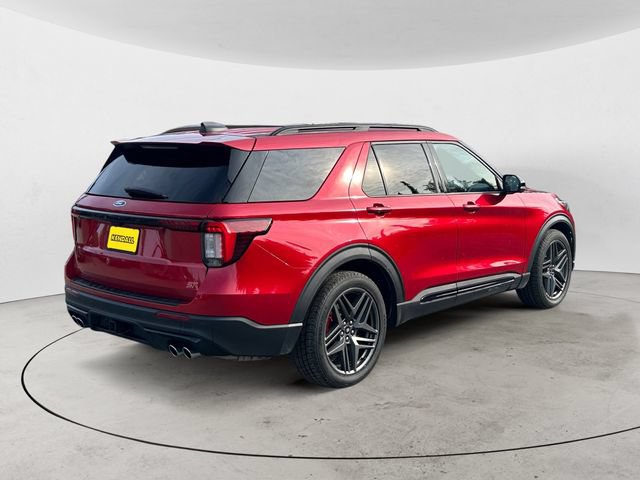 Certified 2025 Ford Explorer ST AWD/4WD image 5