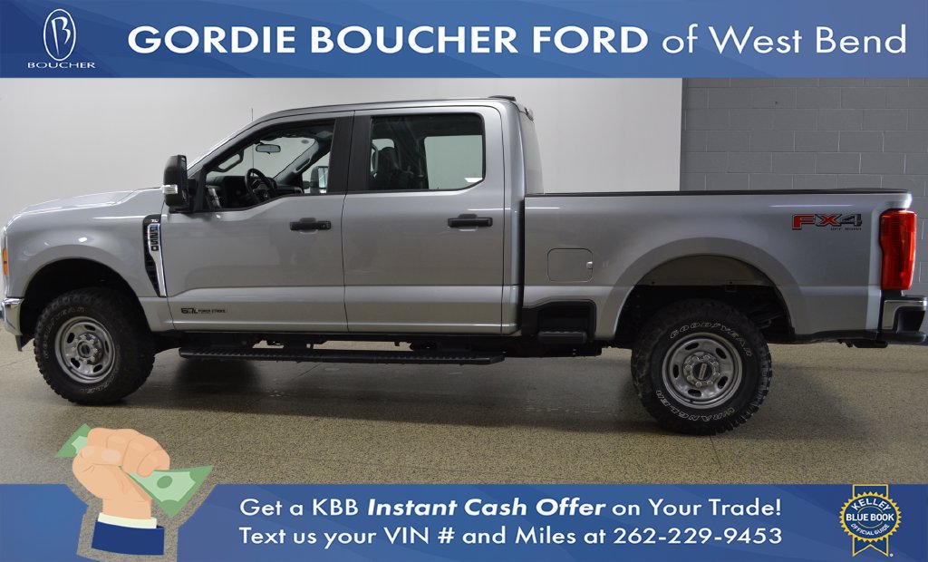 Certified 2023 Ford F250 XL w/ XL Off-Road Package AWD/4WD image 2