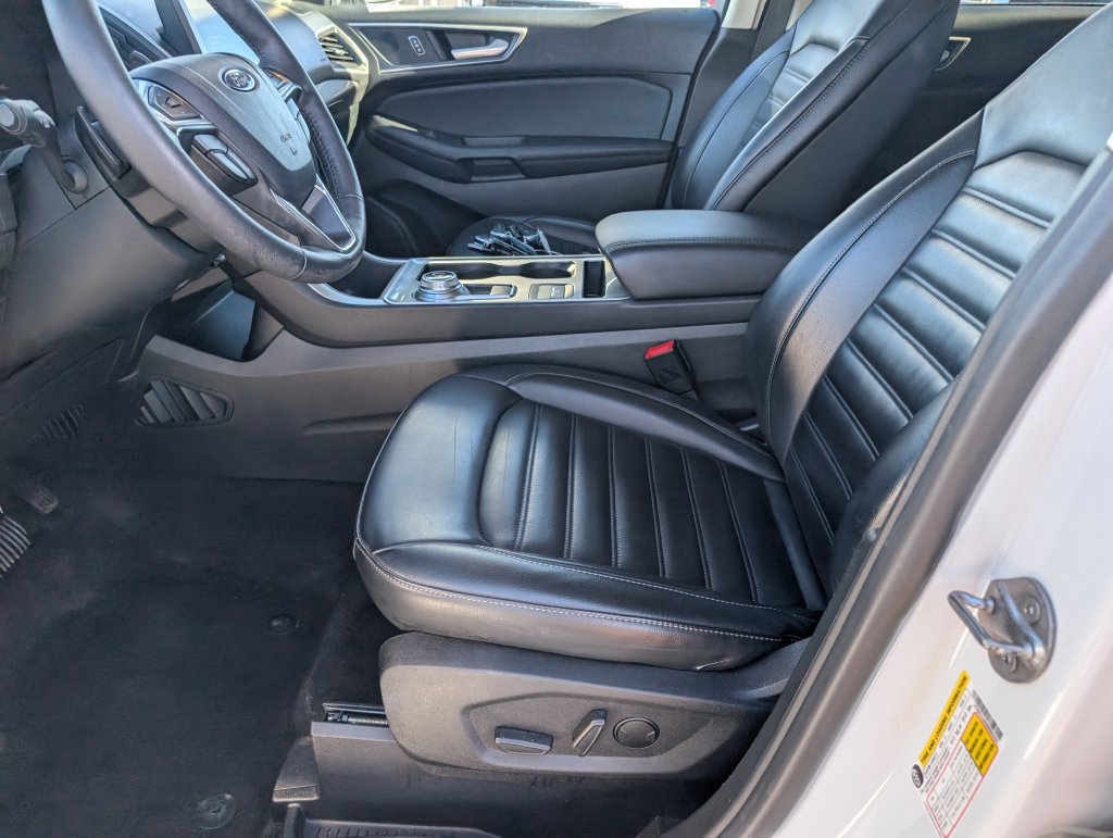 Certified 2024 Ford Edge SEL w/ Convenience Package AWD/4WD image 13