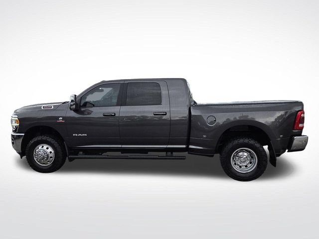 Used 2024 RAM 3500 Laramie w/ Chrome Bumper Package AWD/4WD image 6