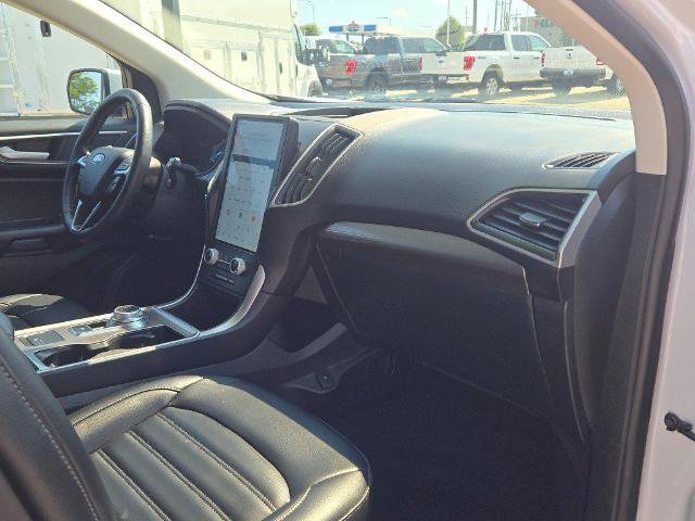 Certified 2024 Ford Edge SEL w/ Convenience Package AWD/4WD image 7