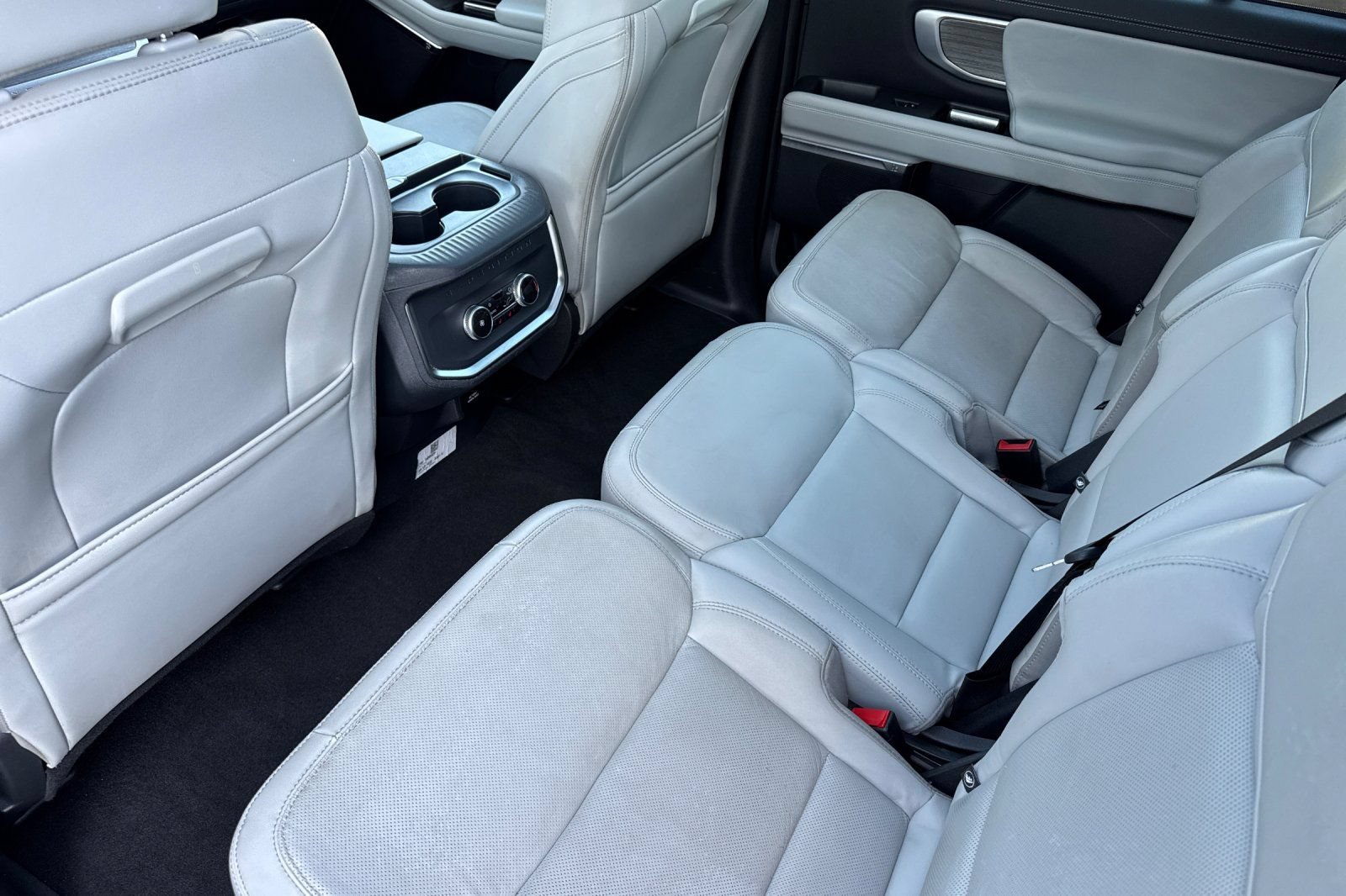 Certified 2025 Ford Expedition Max Platinum AWD/4WD image 13