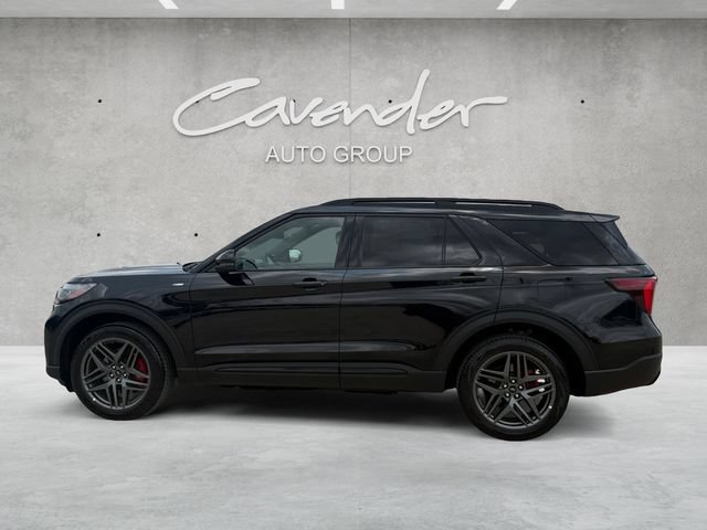 Certified 2025 Ford Explorer ST-Line w/ ST-Line Street Pack AWD/4WD image 14