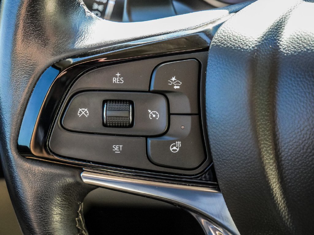 Used 2023 Buick Enclave Essence w/ Sport Touring Edition FWD image 38