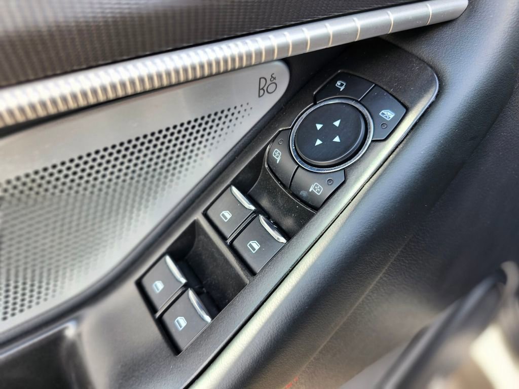 Certified 2025 Ford Explorer ST image 19